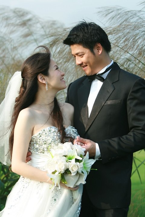 Lê Hải Anh chụp ảnh cưới cùng "người đẹp thời tiết" Đan Lê
